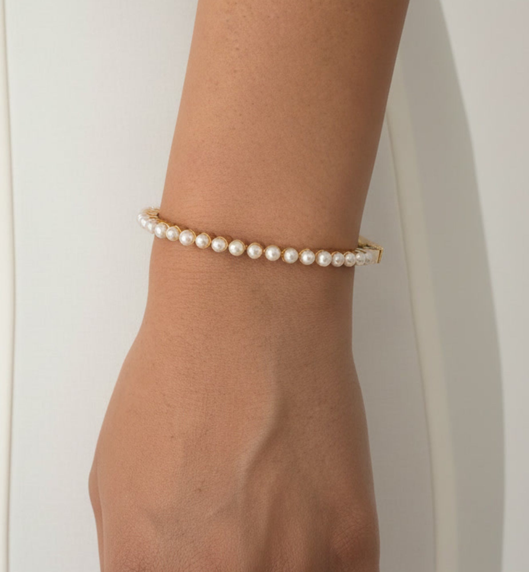Shinju Gold Pearl Bangle