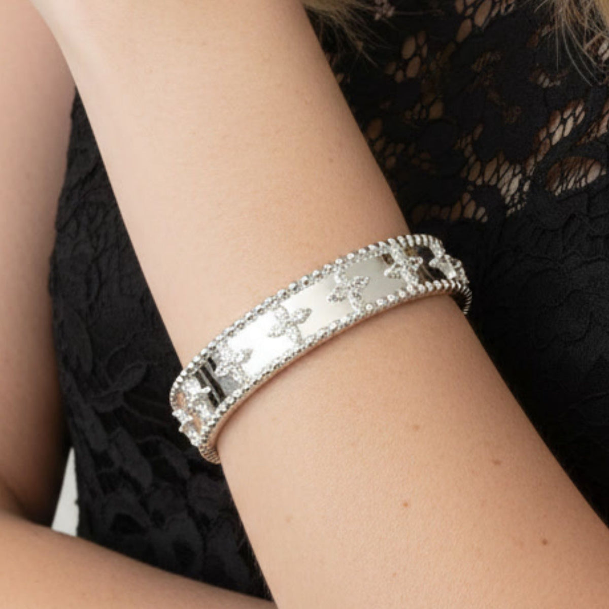 Kinmokusei Silver Bead Floral Bangle