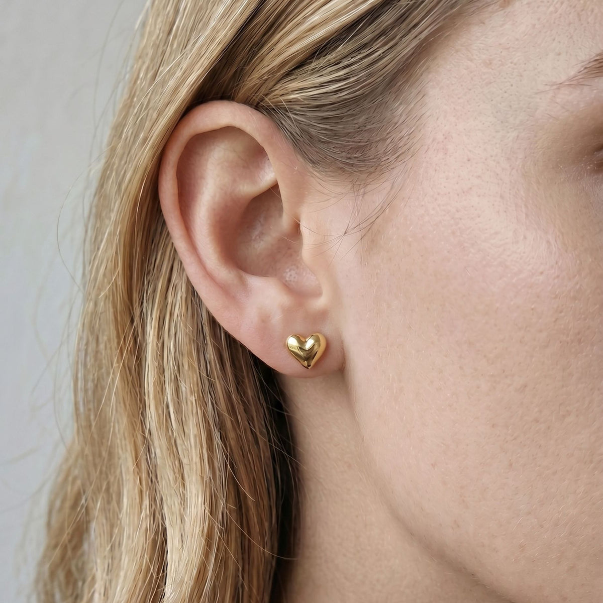 Kokoro Mini Heart Gold Stud Earrings