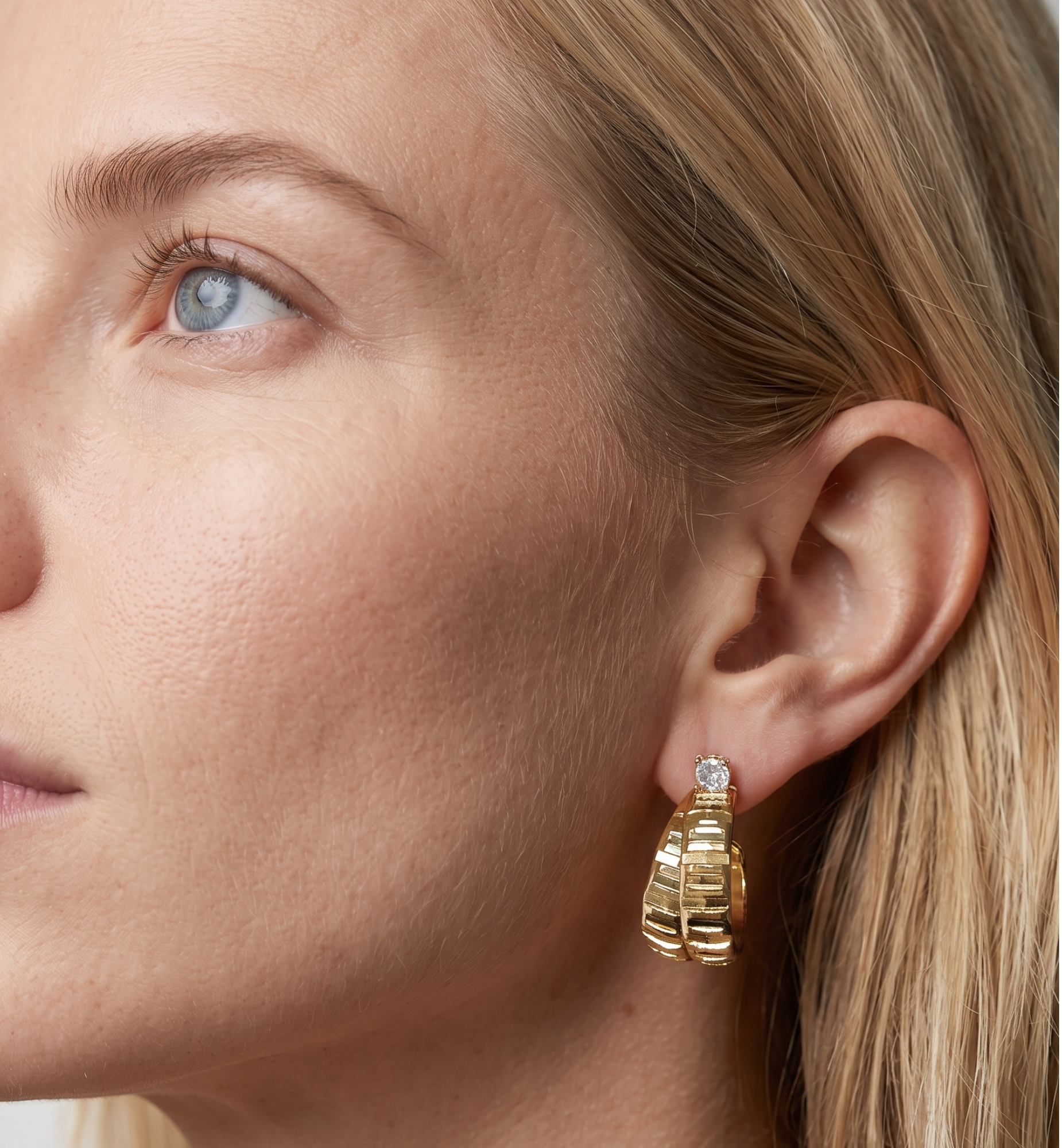 Kin Stone Sculptural Hoop Earrings
