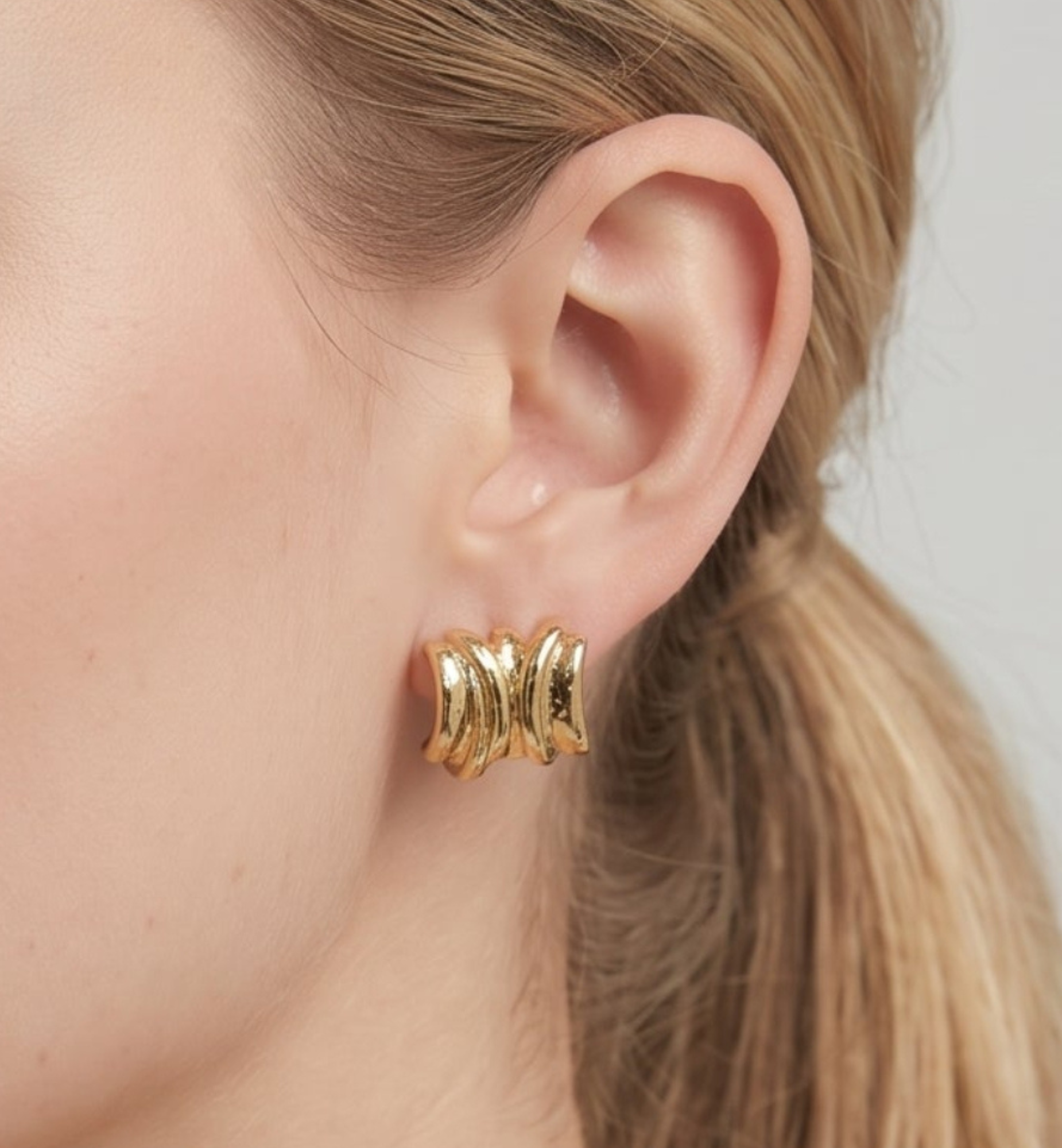 Kin Molten Structured Stud Earrings