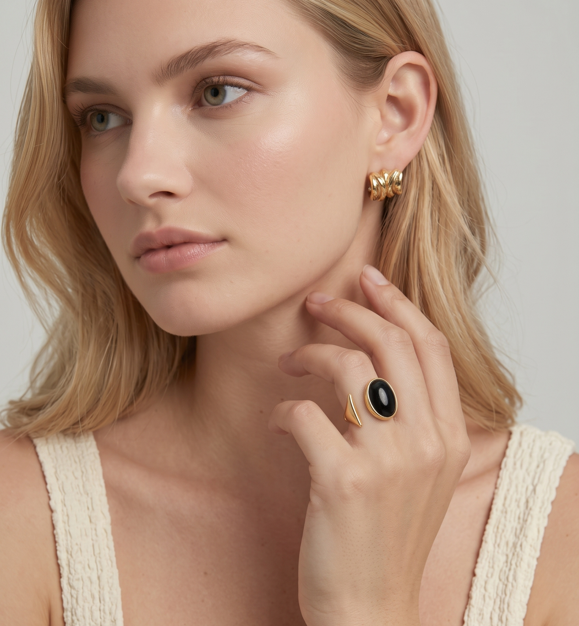Enso Black Onyx Oval Open Front Ring