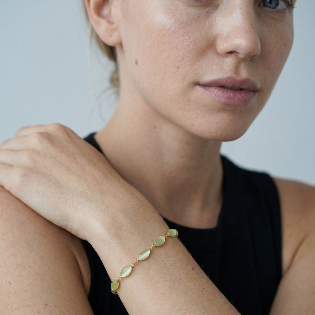 Nekomeishi Green Cats Eye Bracelet