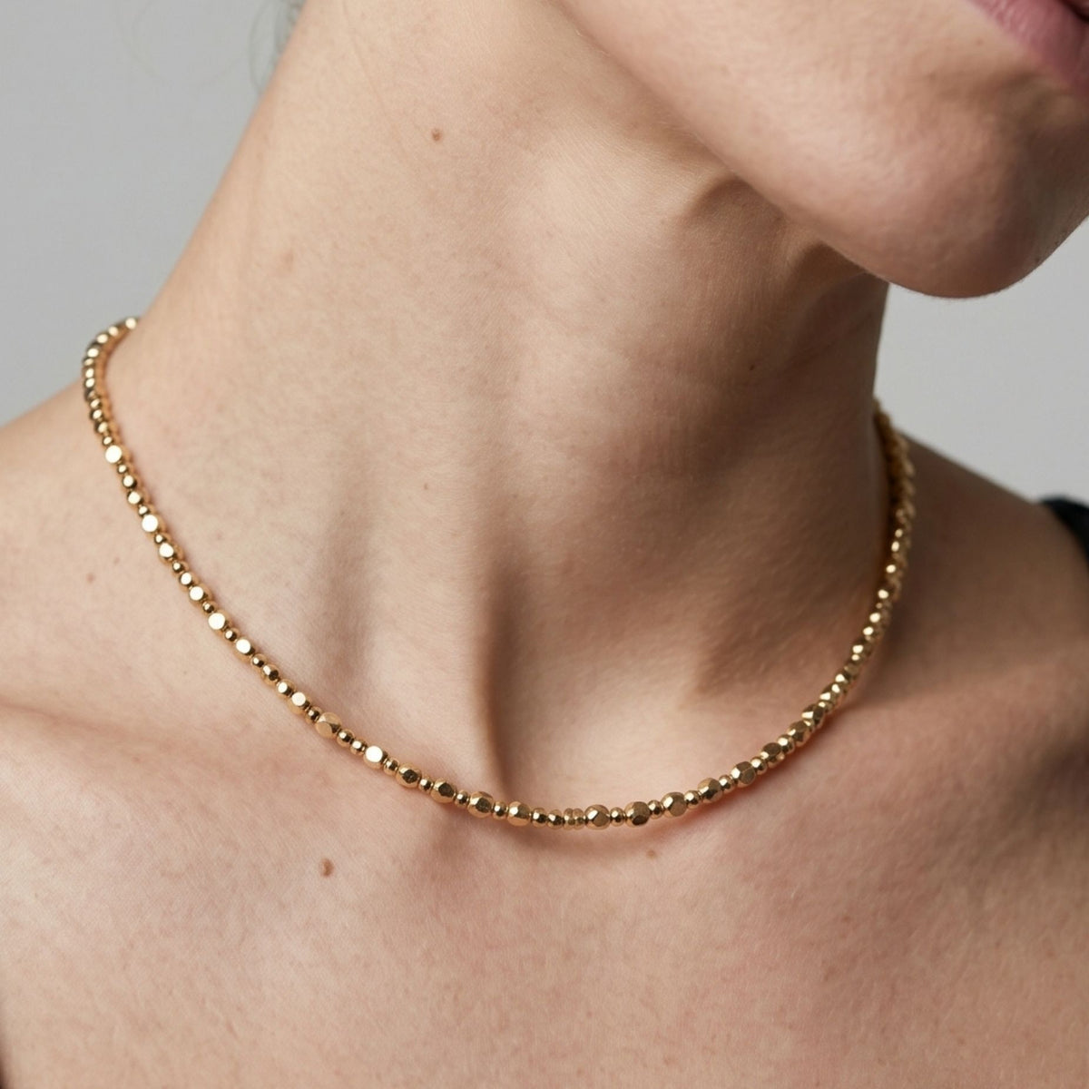 Shikaku Gold Small Bead Necklace