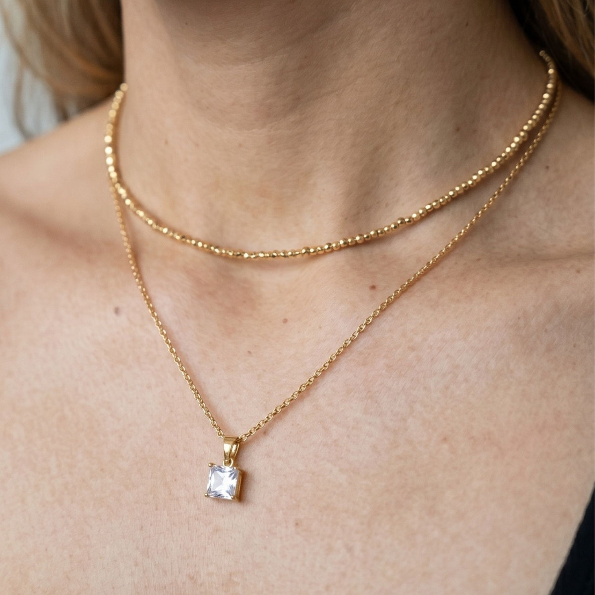 Shikaku Gold Stone Pendant Necklace
