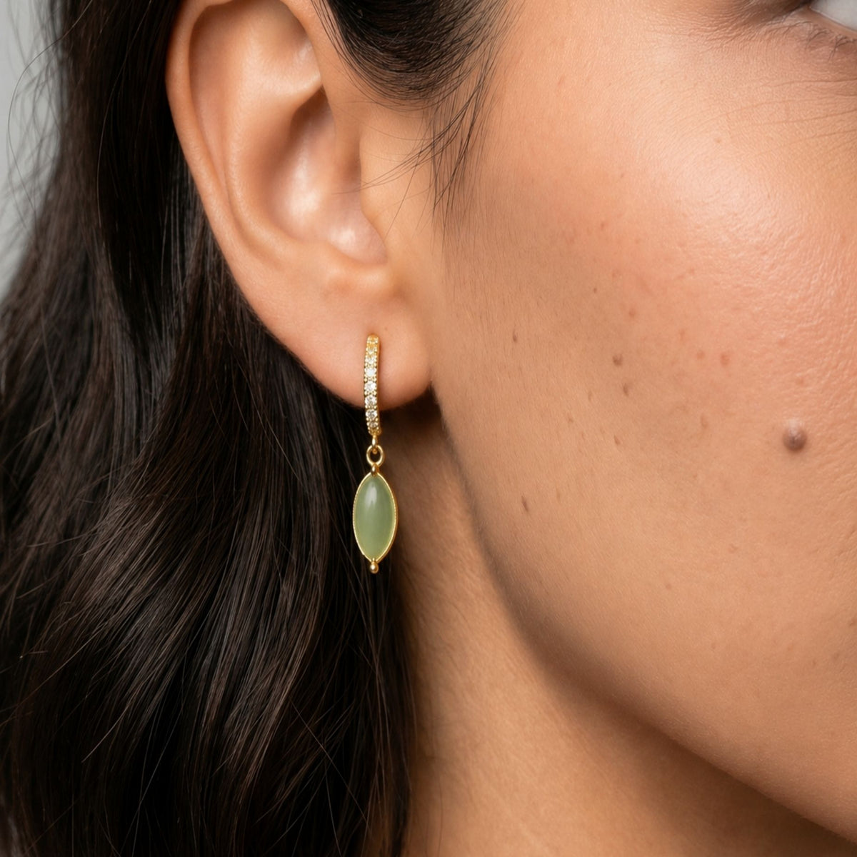 Nekomeishi Green Cats Eye Earrings