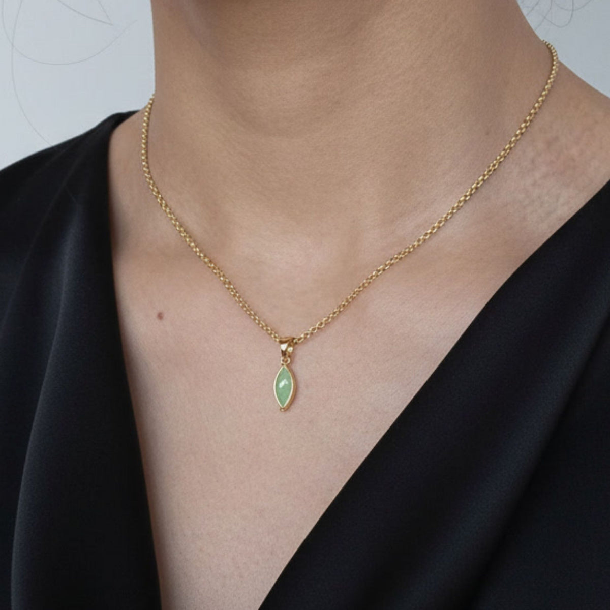 Nekomeishi Green Cats Eye Pendant