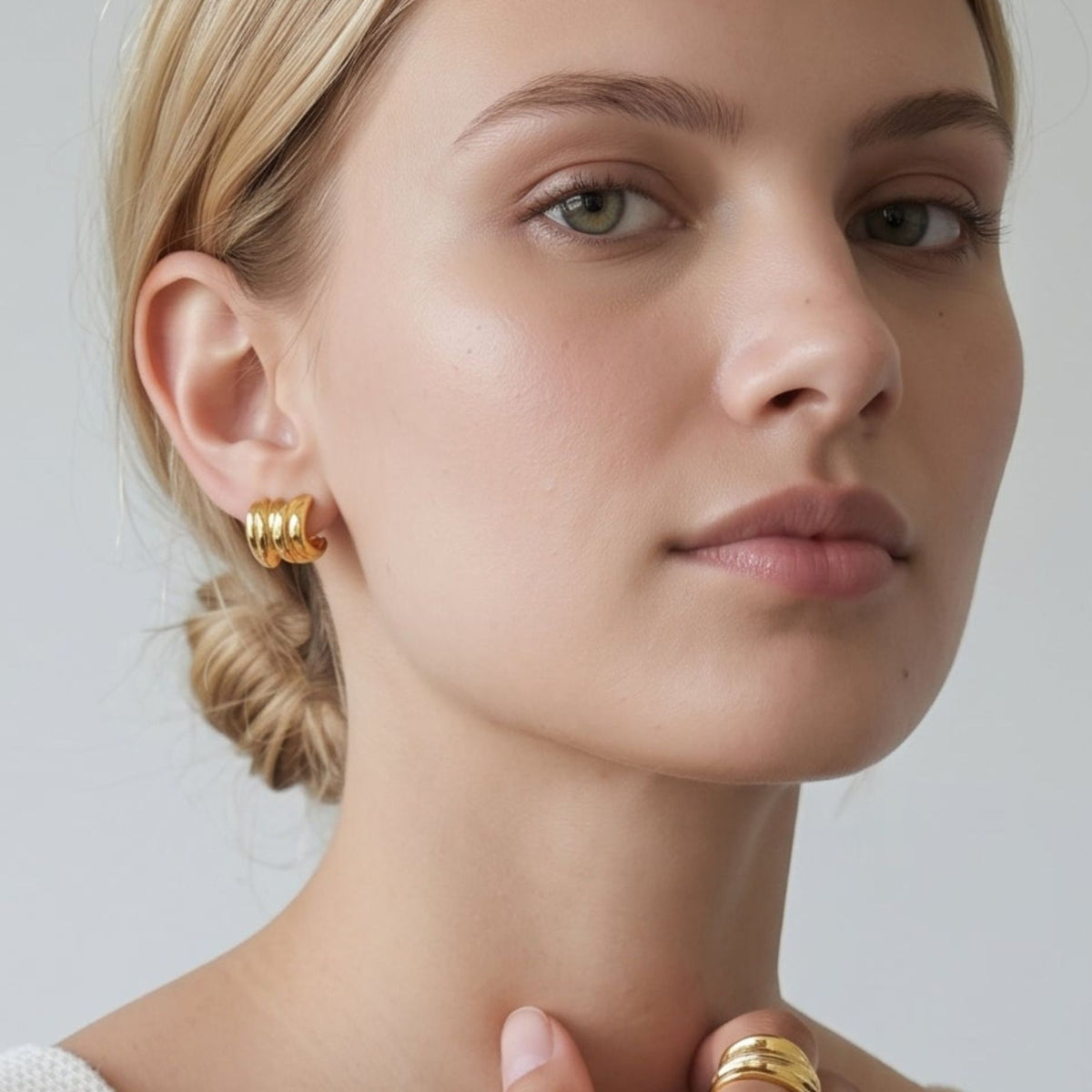 Kin Molten Structured Stud Earrings