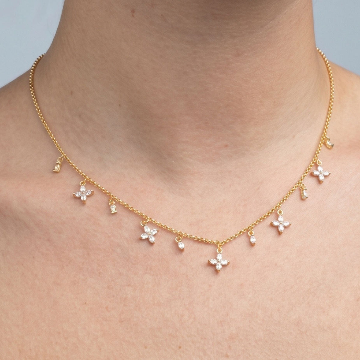 Kinmokusei Gold Floral Necklace