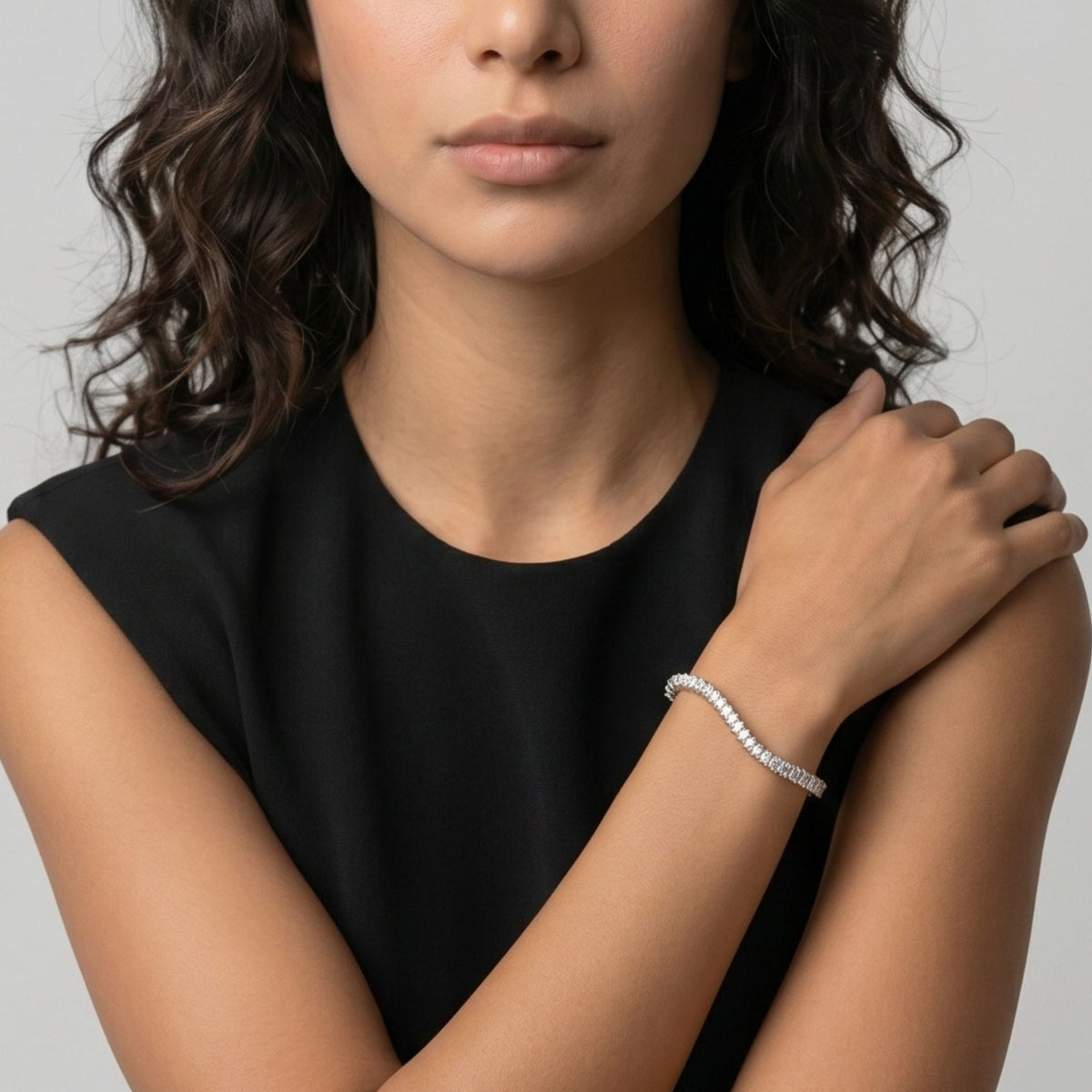 Nami Silver Stone Wave Bangle