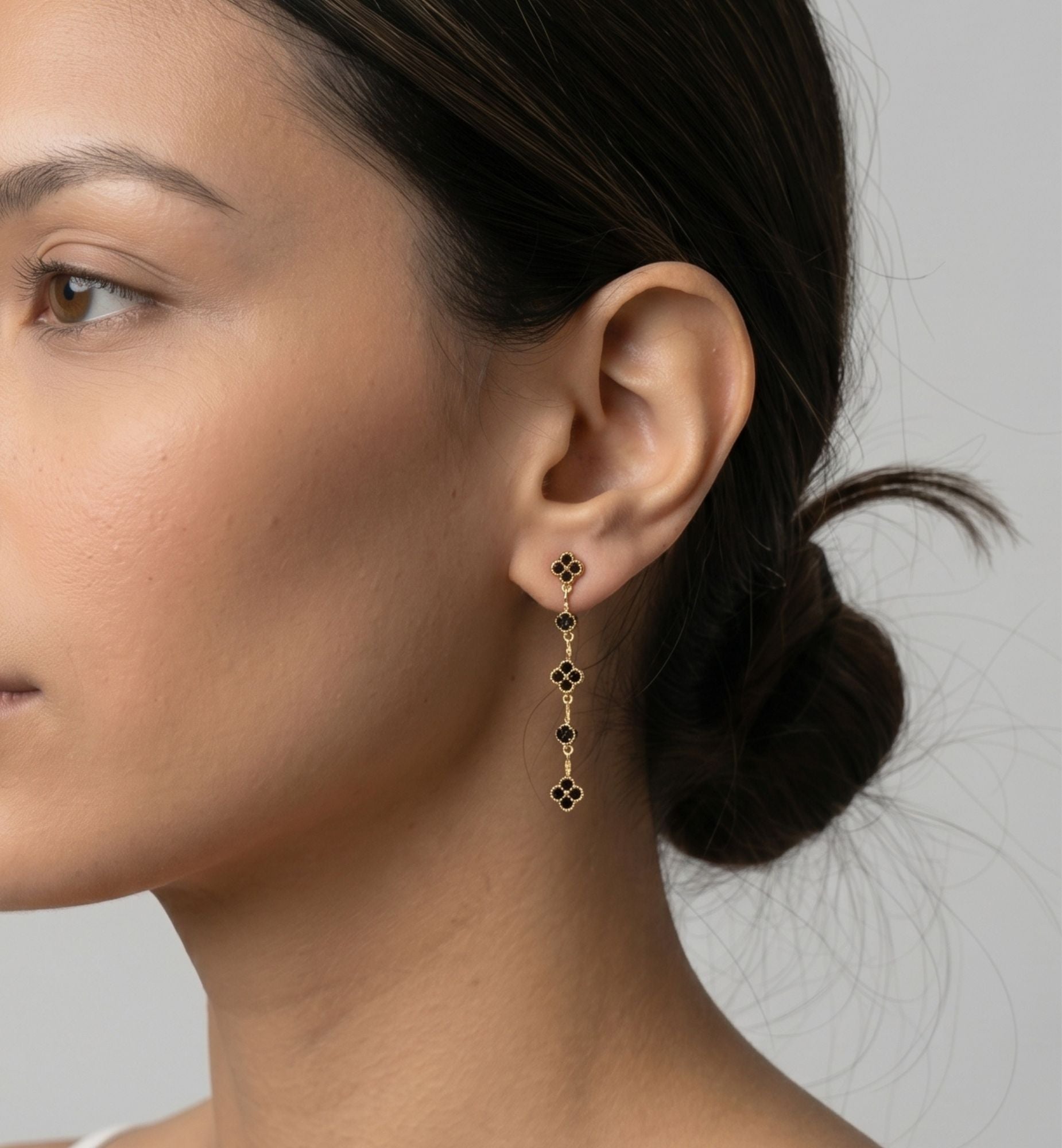 Kinmokusei Black Drop Earrings