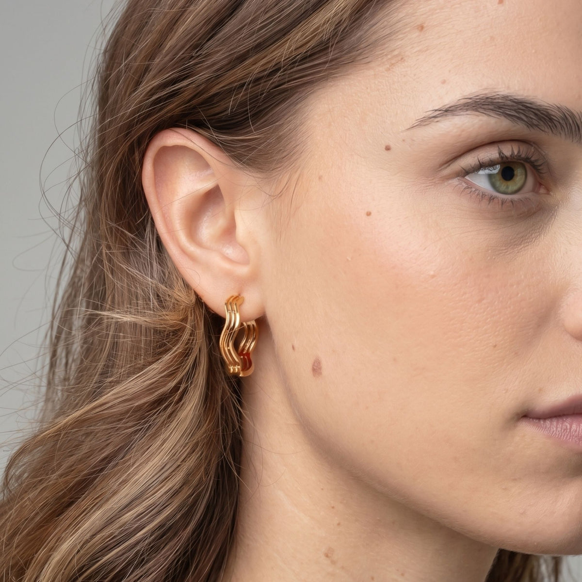 Nami Gold Wave Earrings