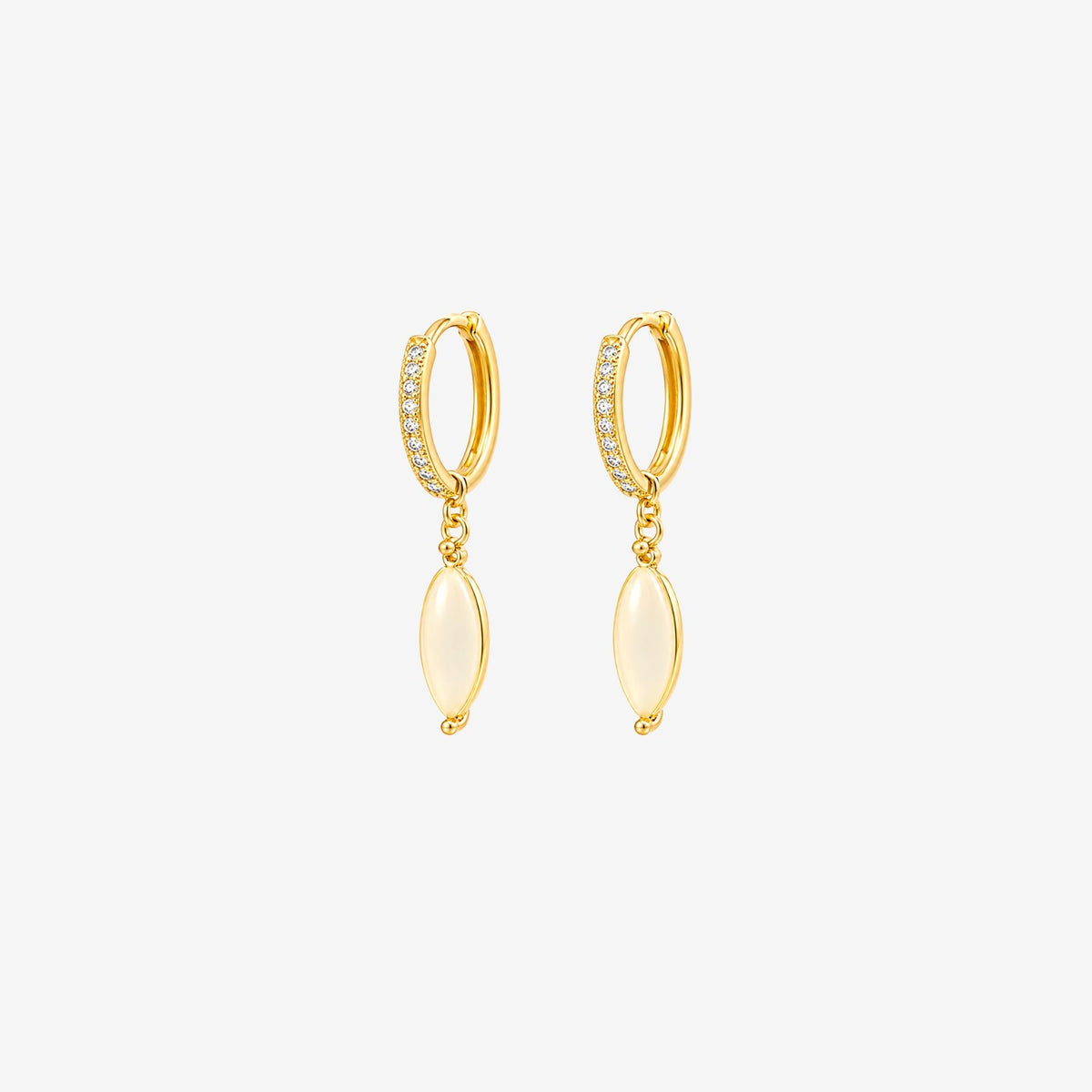 Nekomeishi Cream Cats Eye Earrings