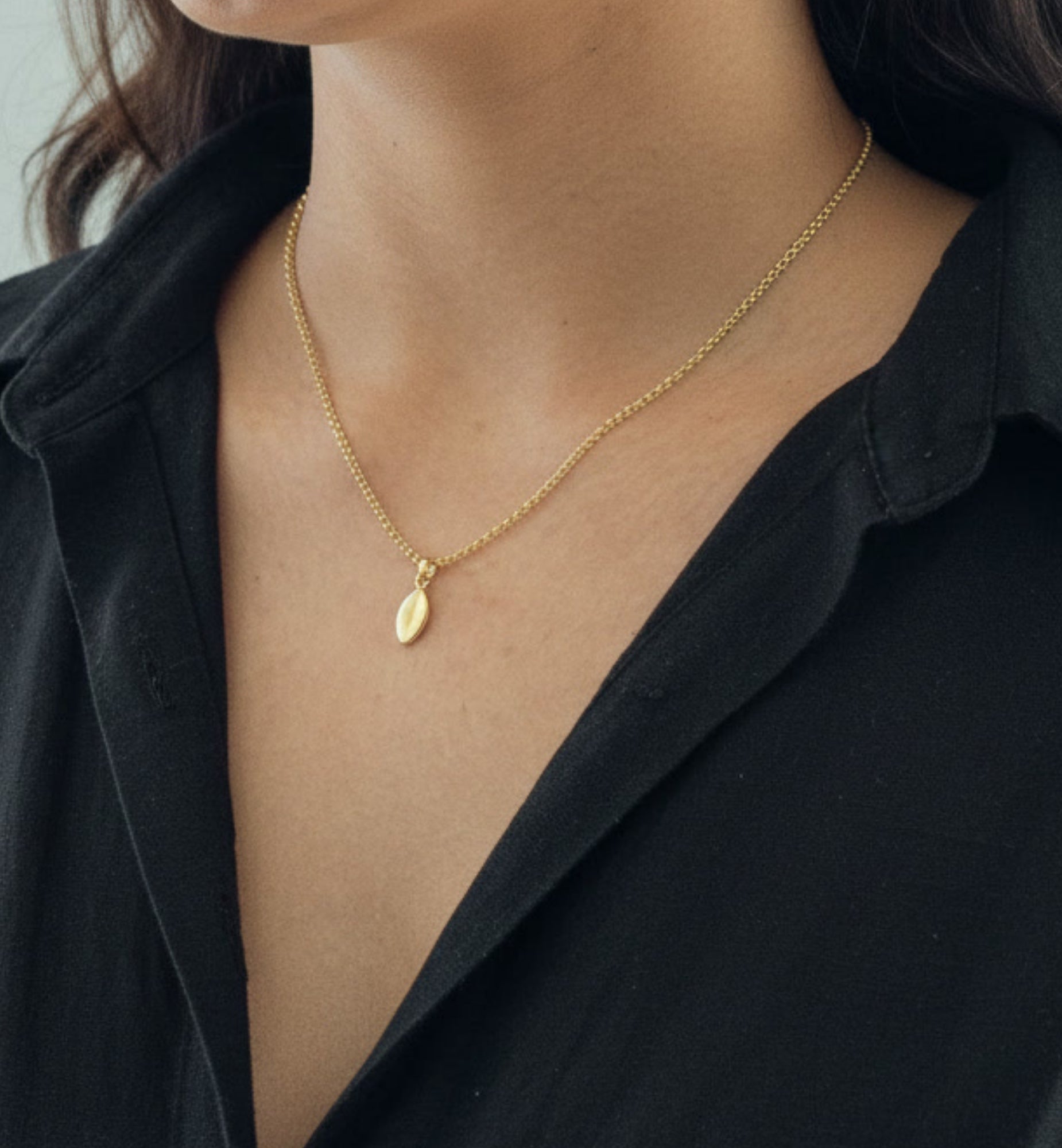 Nekomeishi Cream Cats Eye Earrings + Necklace