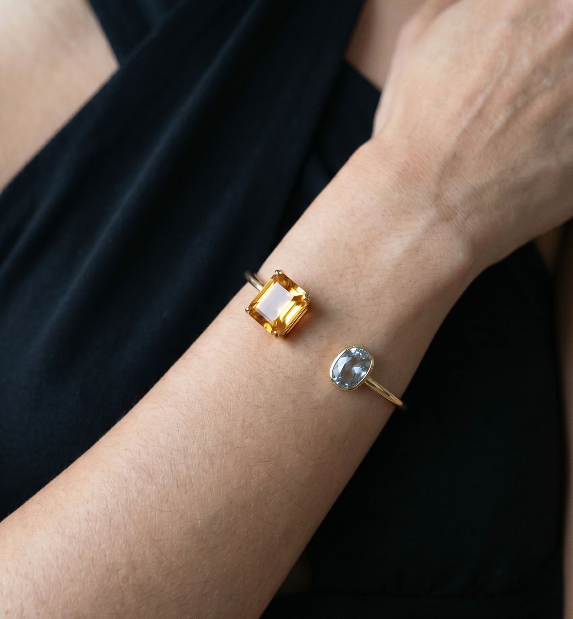 Shikaku Square Stones Open Bangle