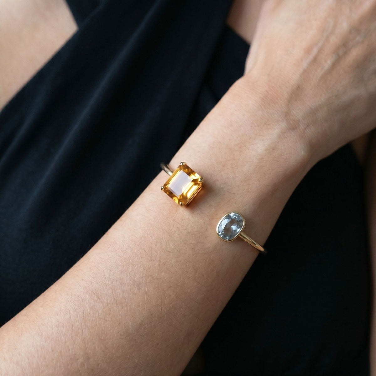 Shikaku Square Stones Open Bangle