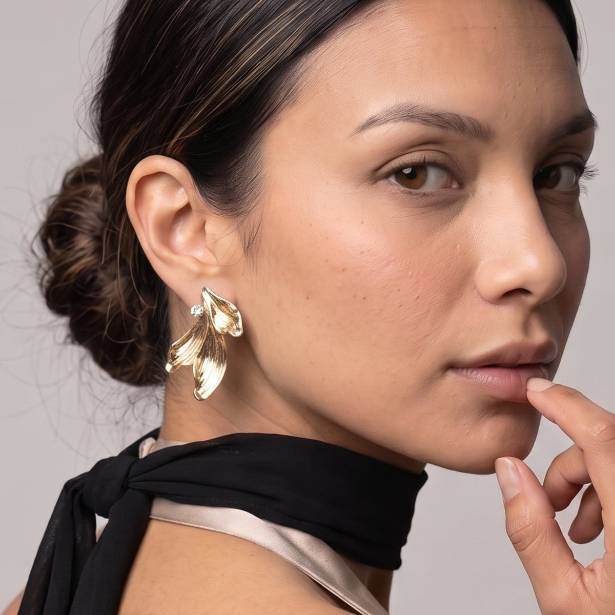 Kinmokusei Gold Petal Statement Earrings