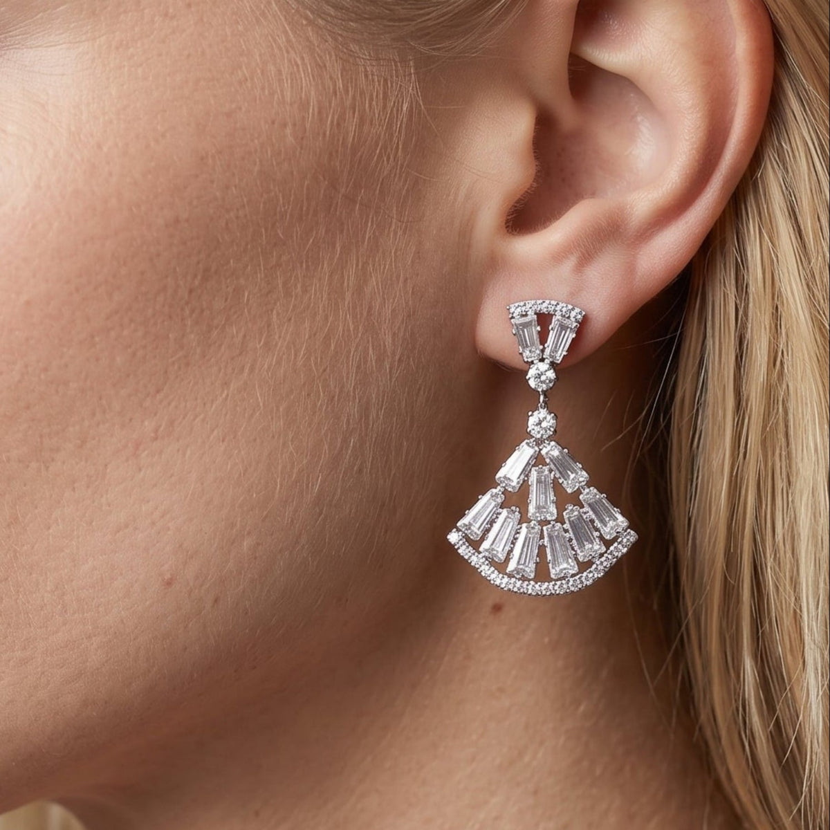 Gingko Rhinestone Silver Earrings