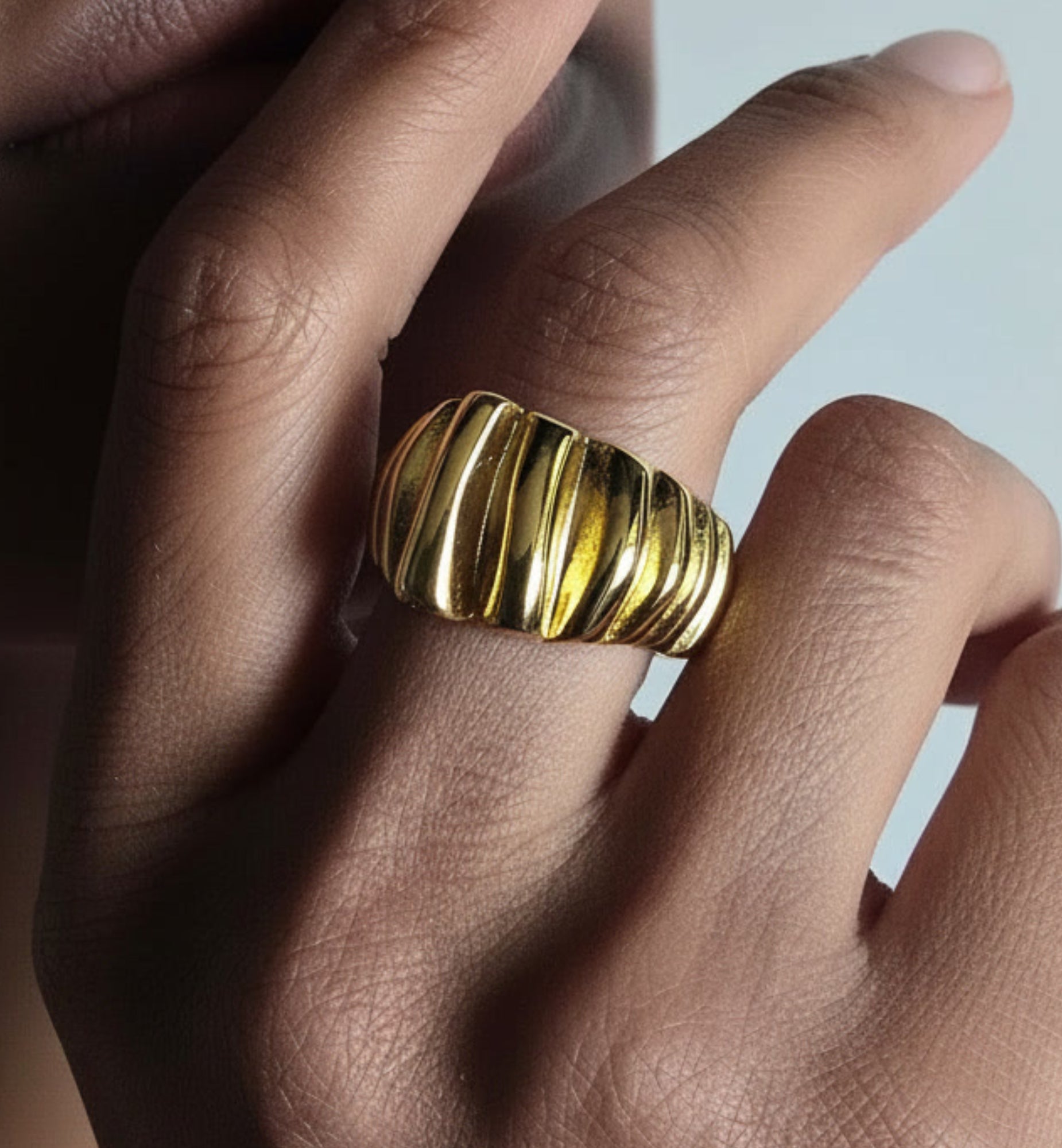 Kin Draped Gold Ring