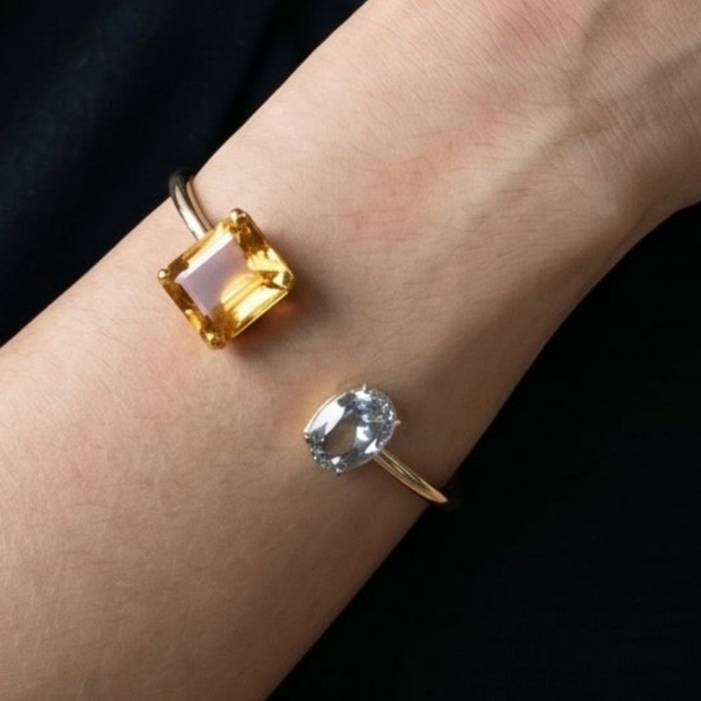 Shikaku Square Stones Open Bangle