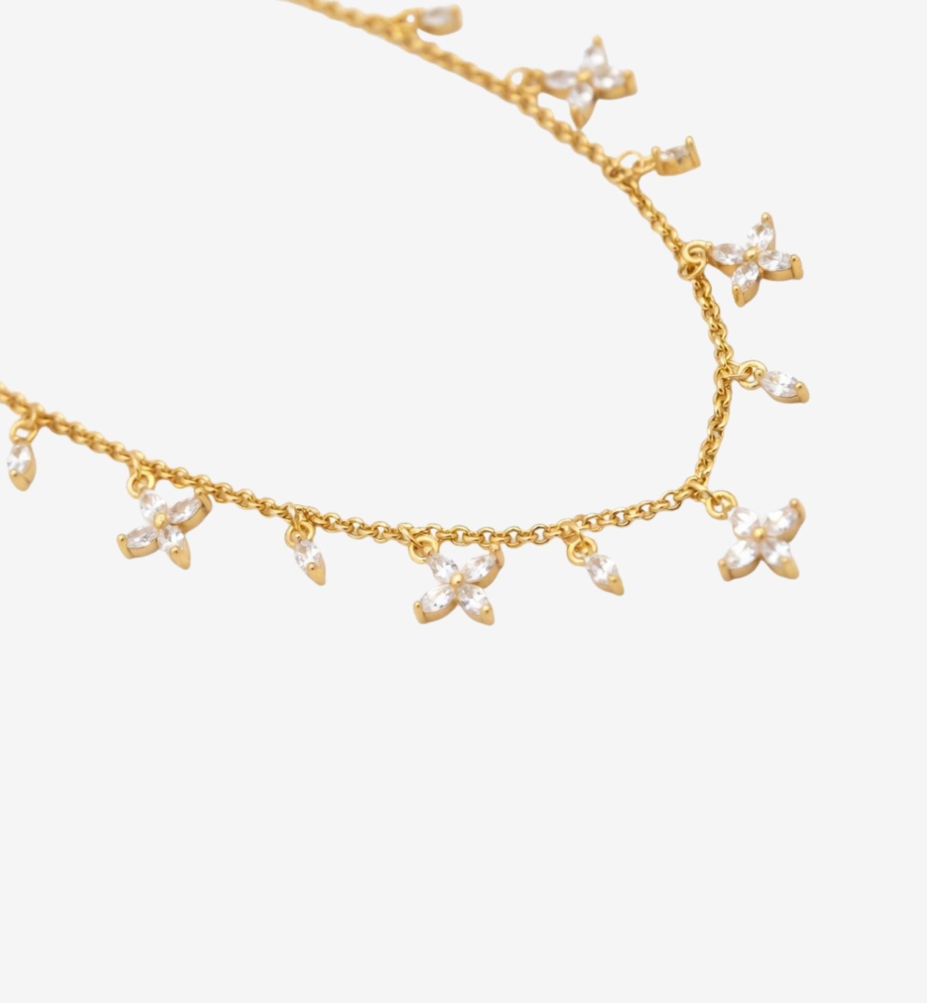 Kinmokusei Gold Floral Necklace