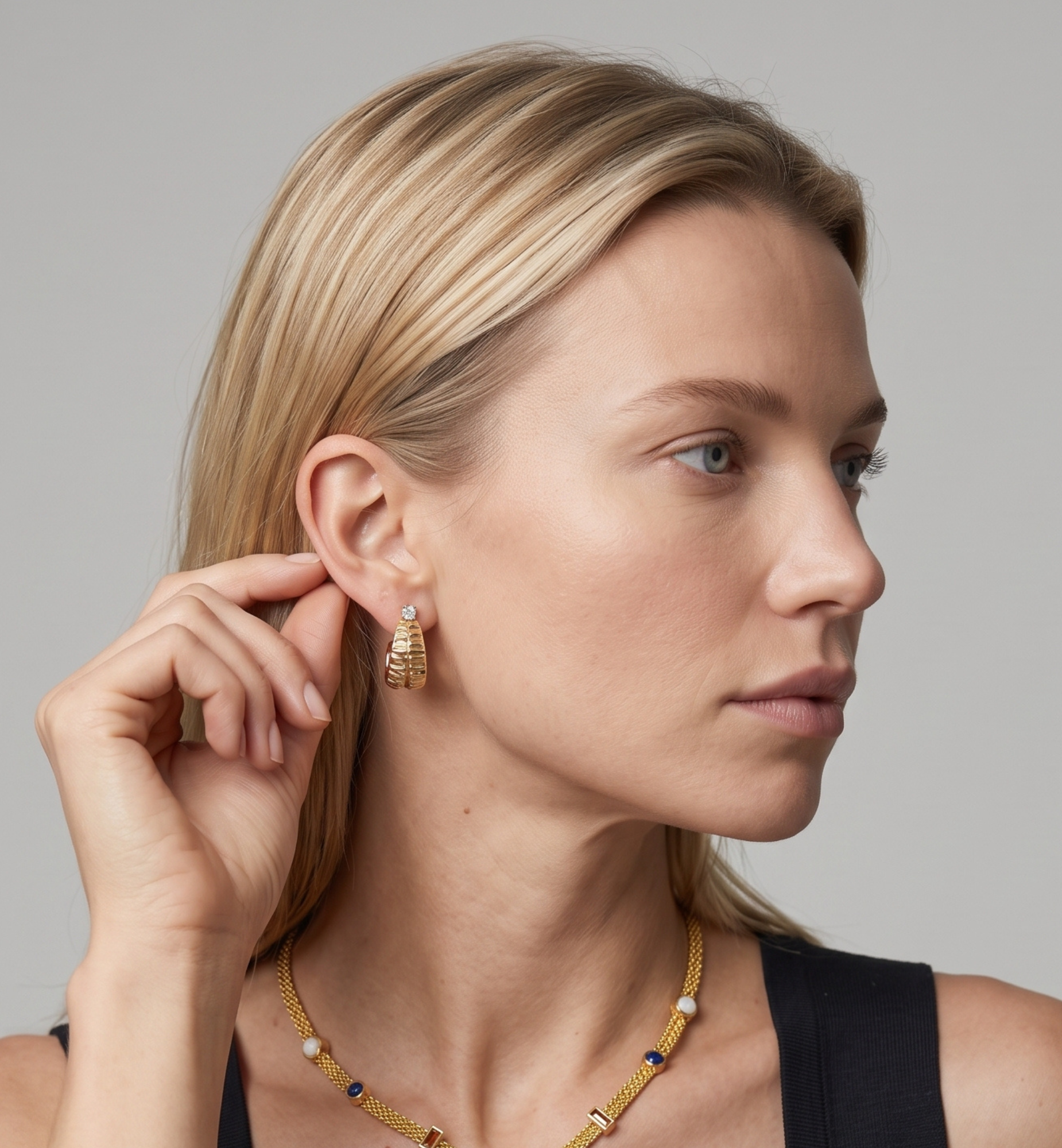 Kin Stone Sculptural Hoop Earrings