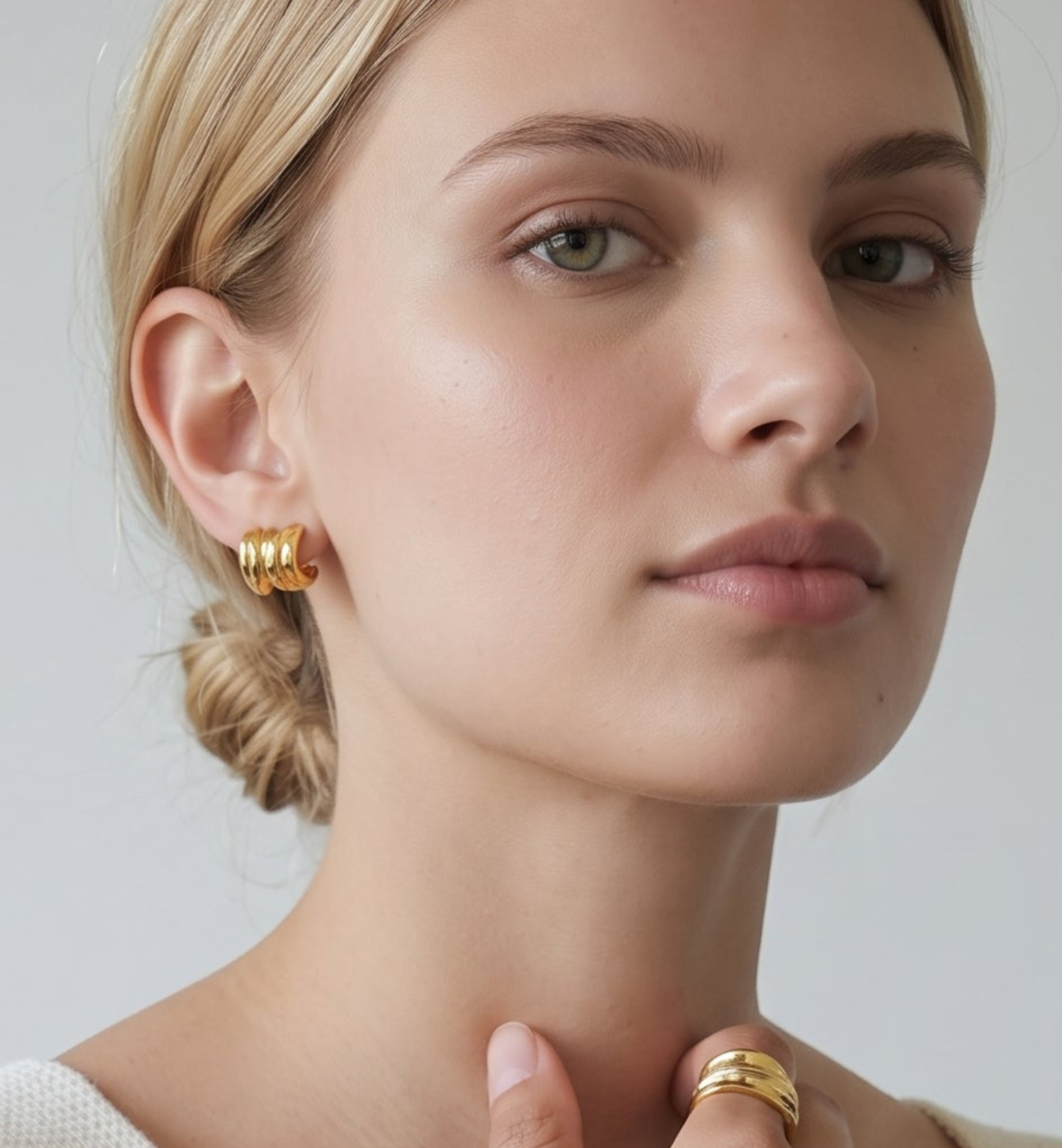 Kin Molten Structured Stud Earrings