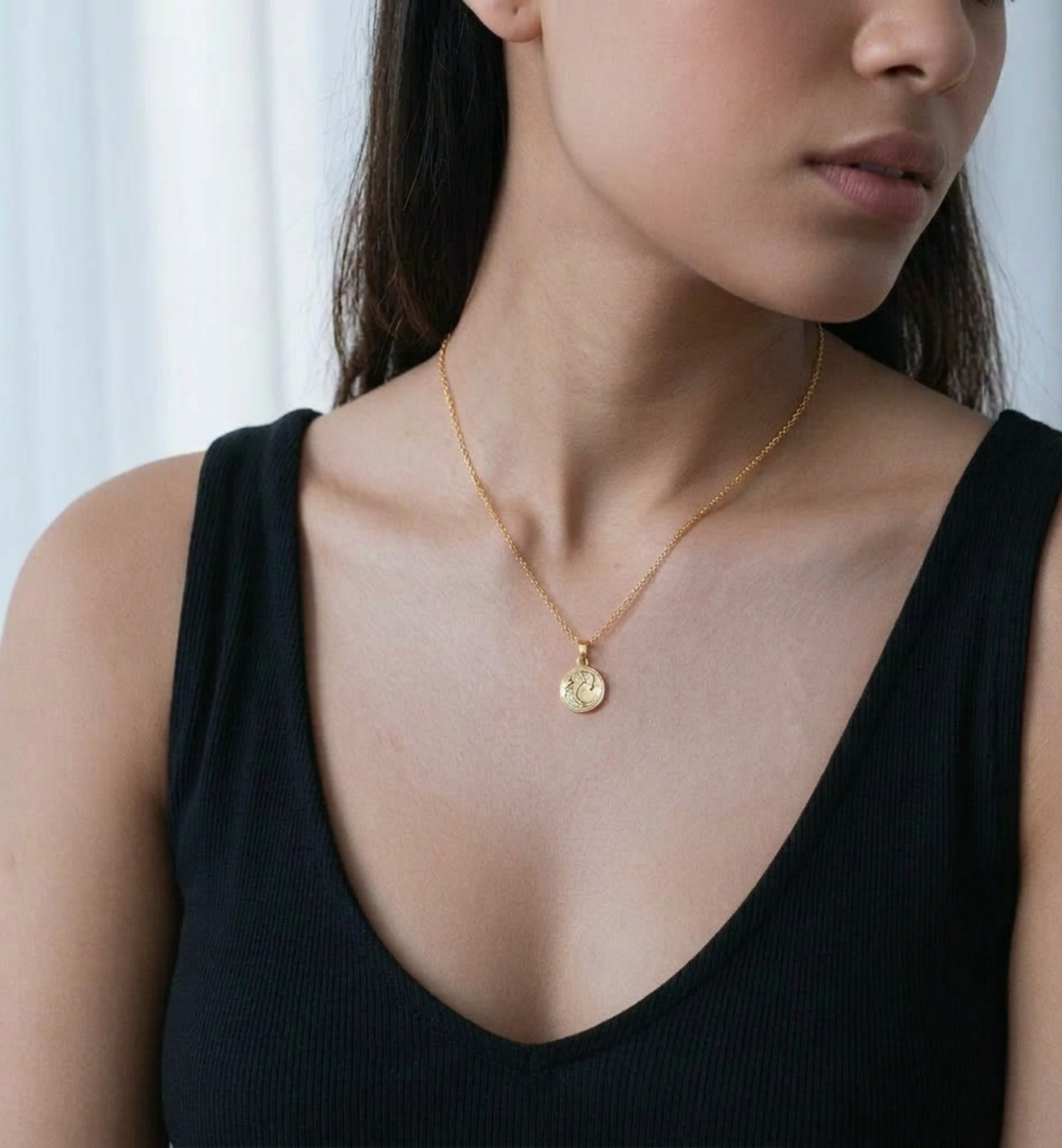 Nami Gold Wave Pendant | 18K Gold Plated | Uchi & Soto