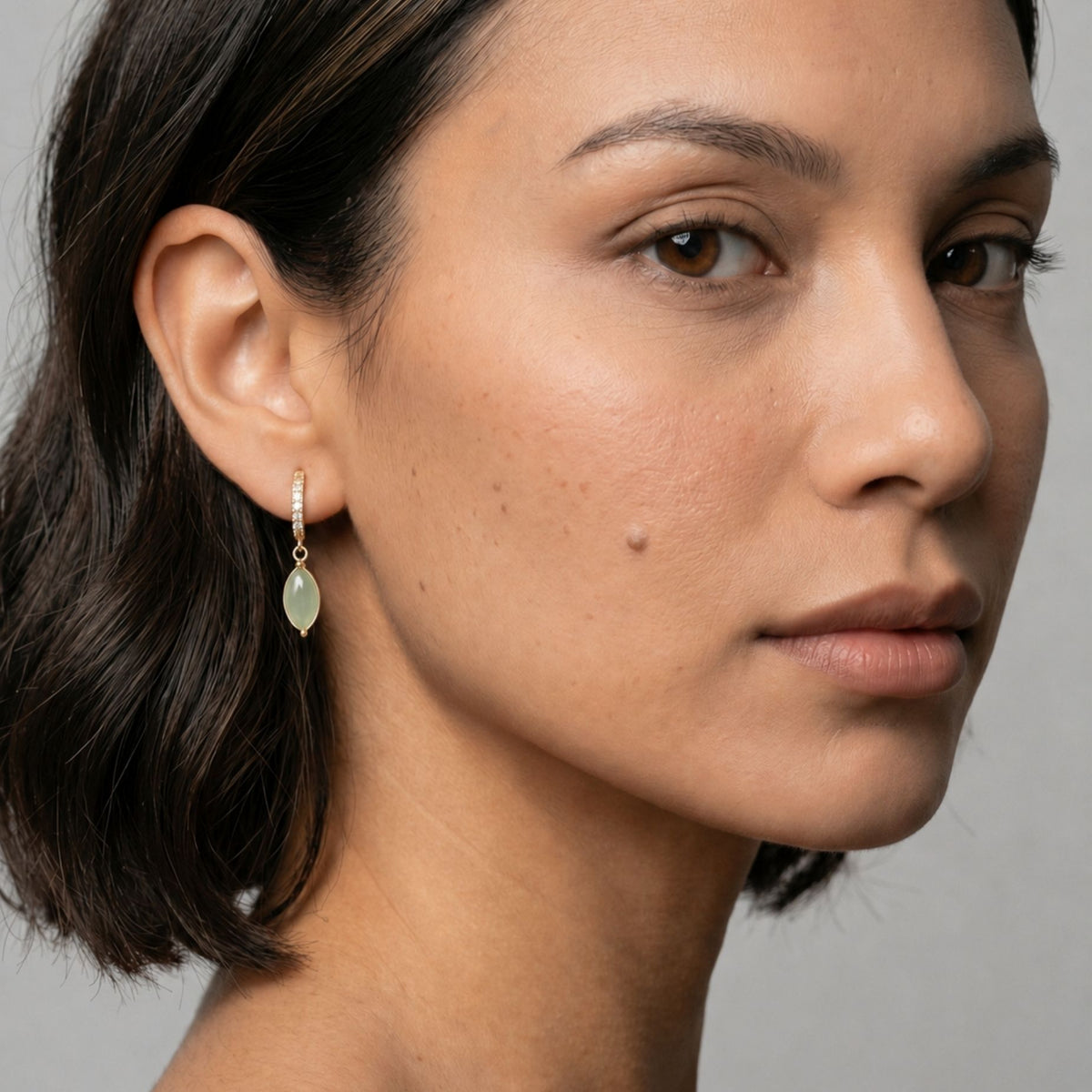 Nekomeishi Green Cats Eye Earrings