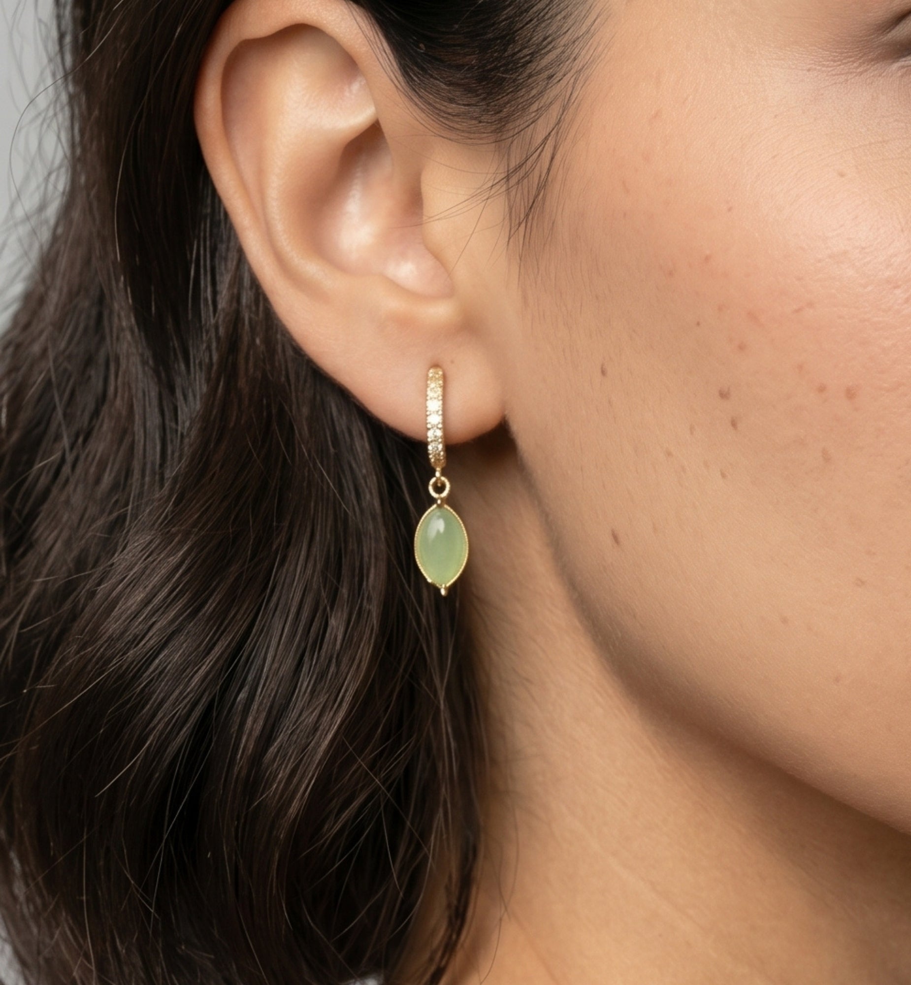 Nekomeishi Green Cats Eye Earrings