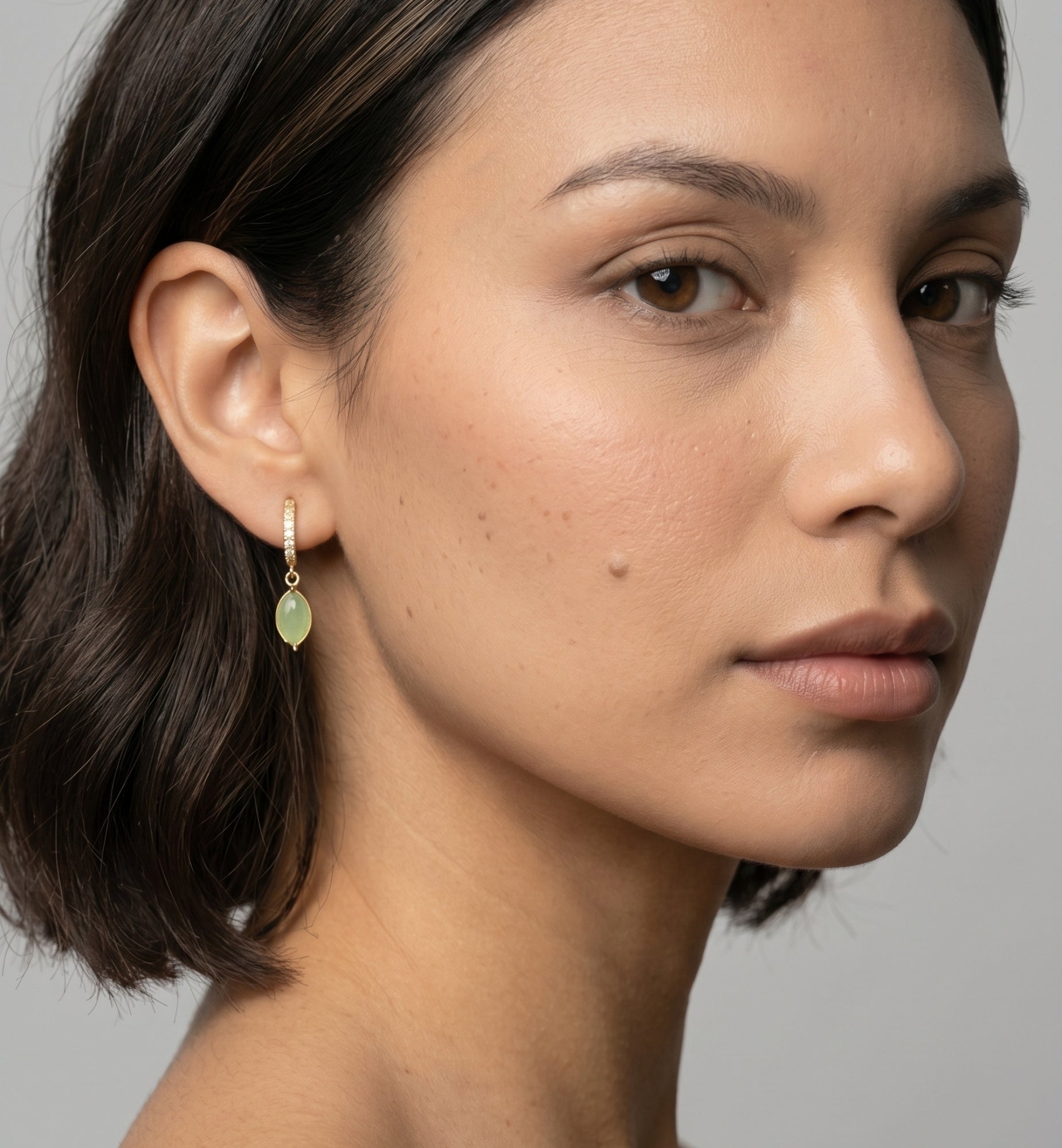 Nekomeishi Green Cats Eye Earrings