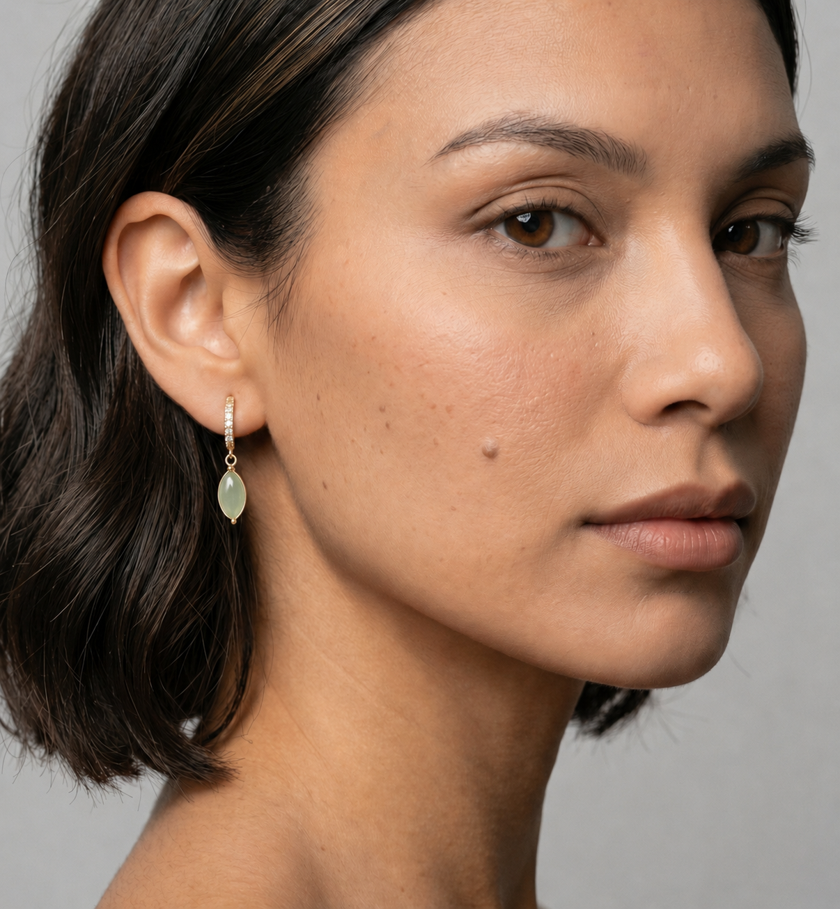 Nekomeishi Green Cats Eye Earrings
