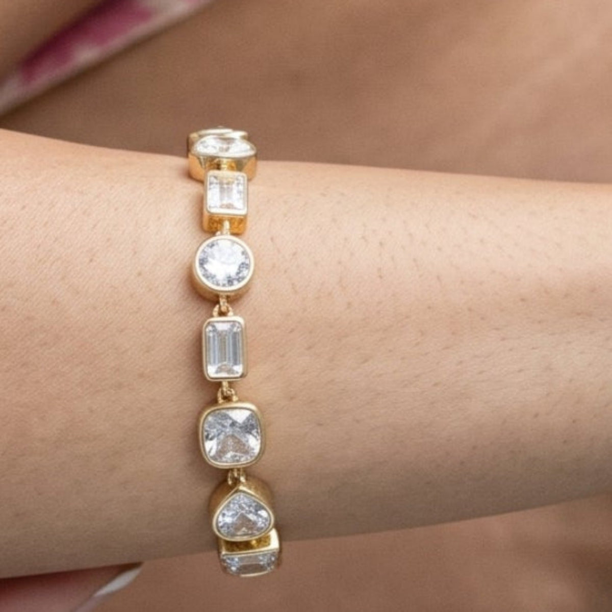 Kin Mixed Stone Gold Bracelet