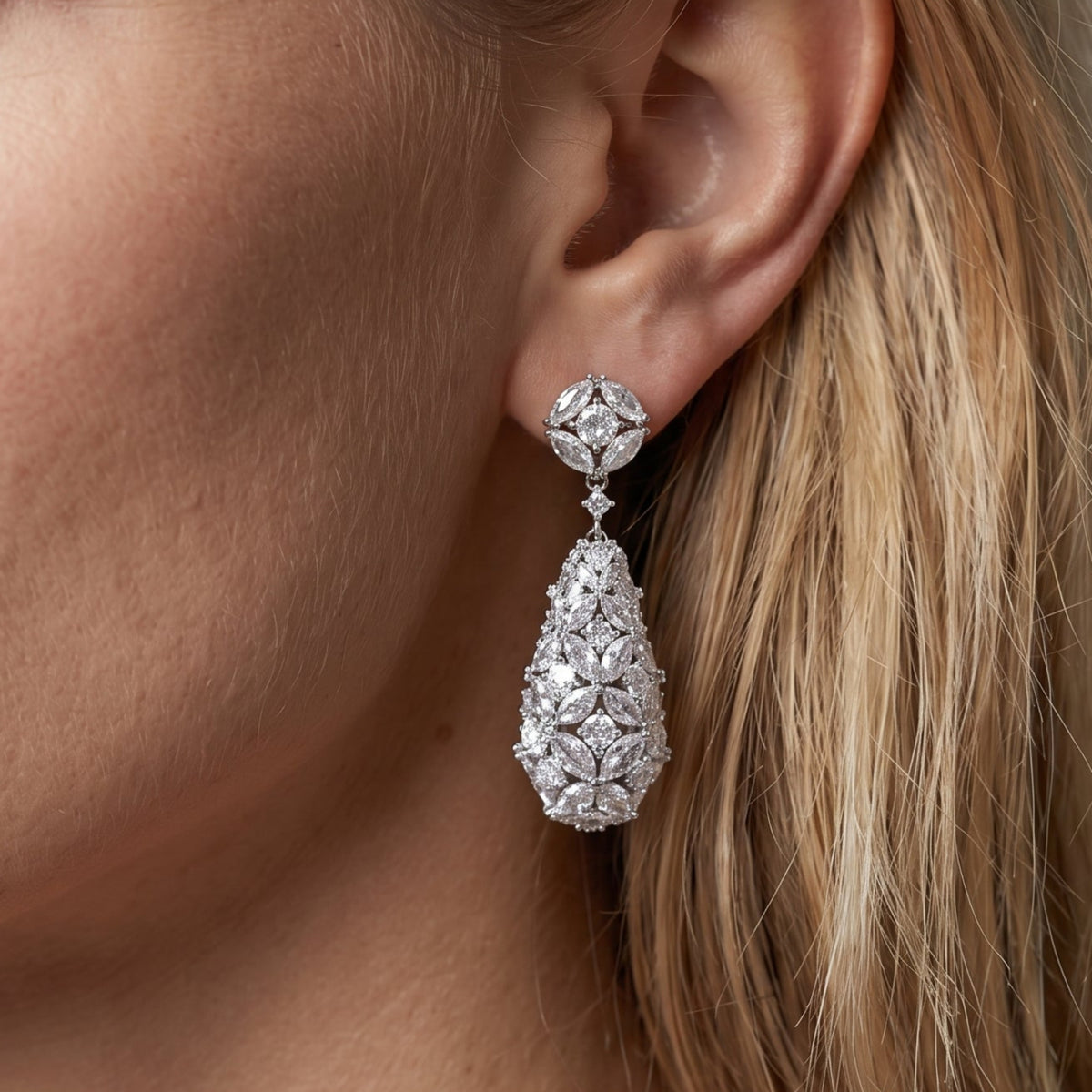 Kinmokusei Stone Floral Silver Drop Statement Earrings